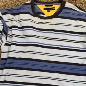 Men’s Tommy Hilfiger shirt
